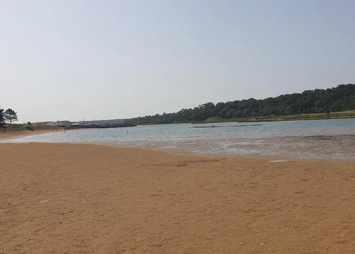 Camping Mobil 2020 3ch + Clim , Equipe 4* , Vendee